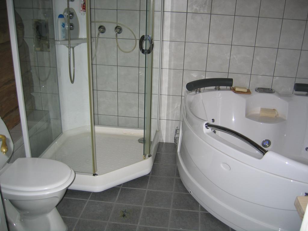 Kartveit Gjestetun Manger Exteriér fotografie